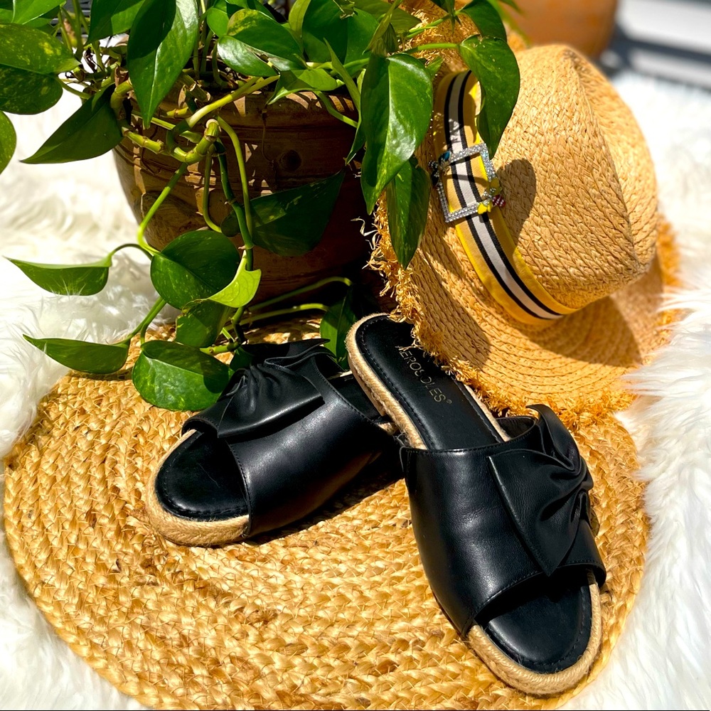 Aerosoles Espadrille Slip-On Sandals - Picture 4 of 10